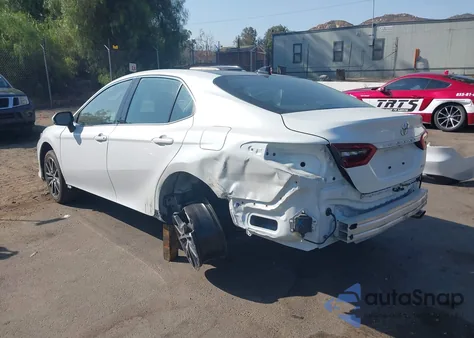 2023 Toyota Camry Xle z USA, uszkodzony, nr VIN 4T1F11AK2PU816672